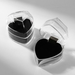 Футляр пластиковый под кольцо &quot;Сердце&quot;, 4*4, вставка чёрная - 4 шт