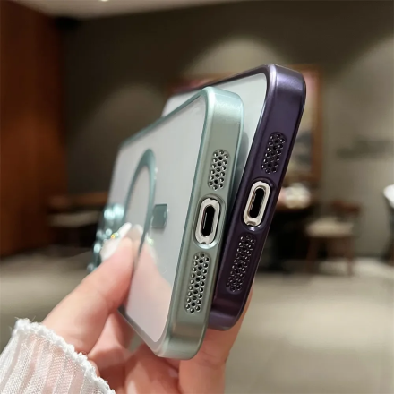 Чехол с поддержкой Magsafe матовый по бокам и с защитой камеры для iPhone 15 Pro Max, темно-синий
