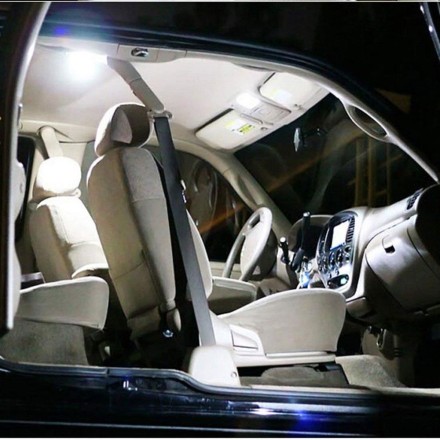 Светодиодный лампа для салона автомобиля, для Hyundai Solaris 2 Elantra i30 i35 i40 Tucson Kona 2015 2016 2017 2018 - 2шт