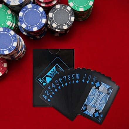 Игральные карты водонепроницаемые из черного ПВХ пластика для игры в покер или дурака