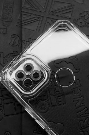 Чехол силиконовый противоударный с защитой камеры для Xiaomi Redmi 9C, прозрачный