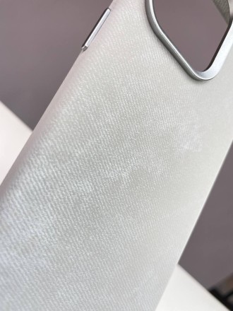 Чехол для iPhone 15 Pro Max тканевый, светло-серый
