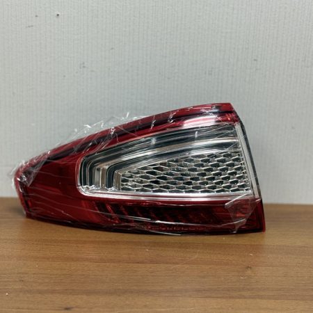 Задний фонарь внешняя круглая для Ford Mondeo 4 Рестайлинг 2010-2014 левый