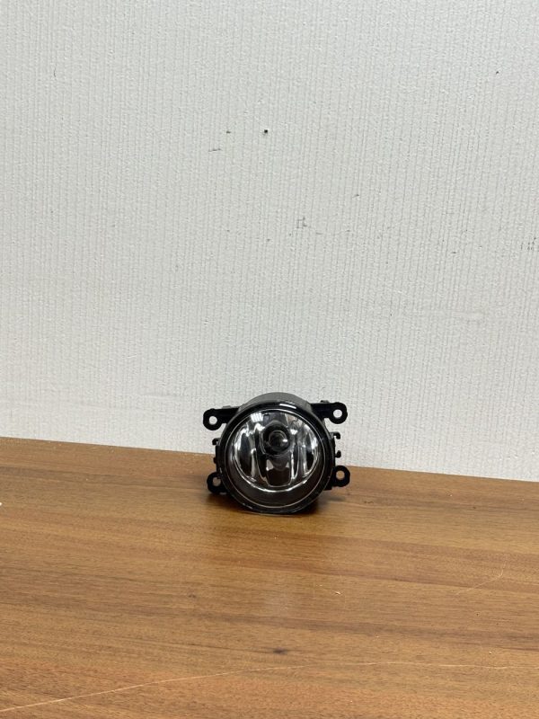 Противотуманная фара для Ford Focus 2 Рестайлинг 2007-2011 правая