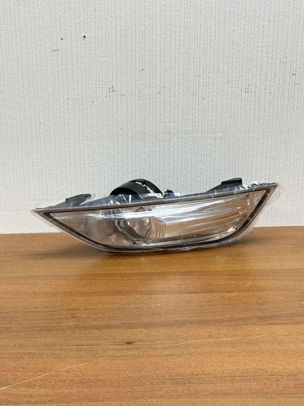 Противотуманная фара для Ford Mondeo 4 Рестайлинг 2010-2014 левая