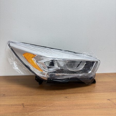 Передняя фара для Ford Kuga 2 Рестайлинг 2016-2019 правая