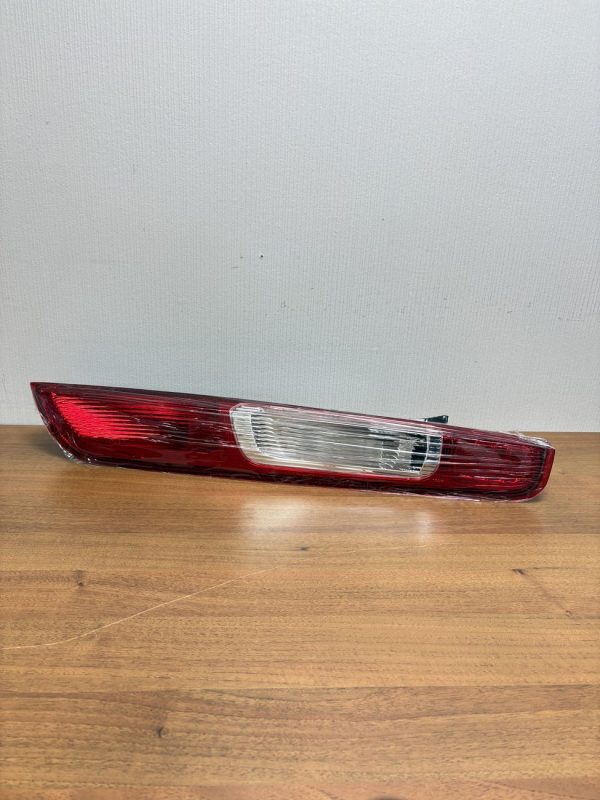 Задний фонарь для Ford Focus 2 хэтчбек 2004-2008 левый