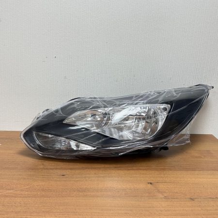 Передняя фара для Ford Focus 3 хэтчбек 2011-2015 левая
