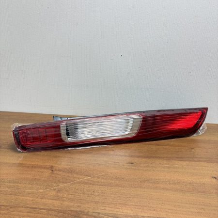 Задний фонарь для Ford Focus 2 хэтчбек 2004-2008 правый