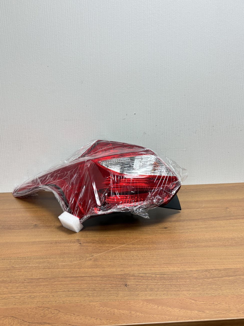 Задний фонарь для Ford Focus 3 хэтчбек 2011-2015 левый