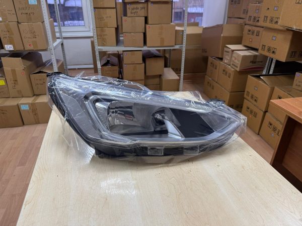 Передняя фара для Ford Focus 4 2018-2022 правая