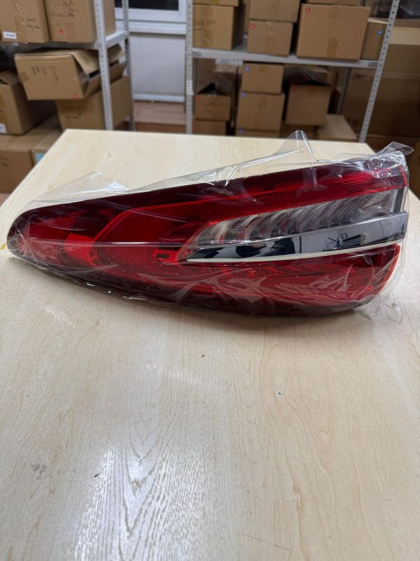 Фонарь задний для Ford Mondeo 5 2014-2019 правый