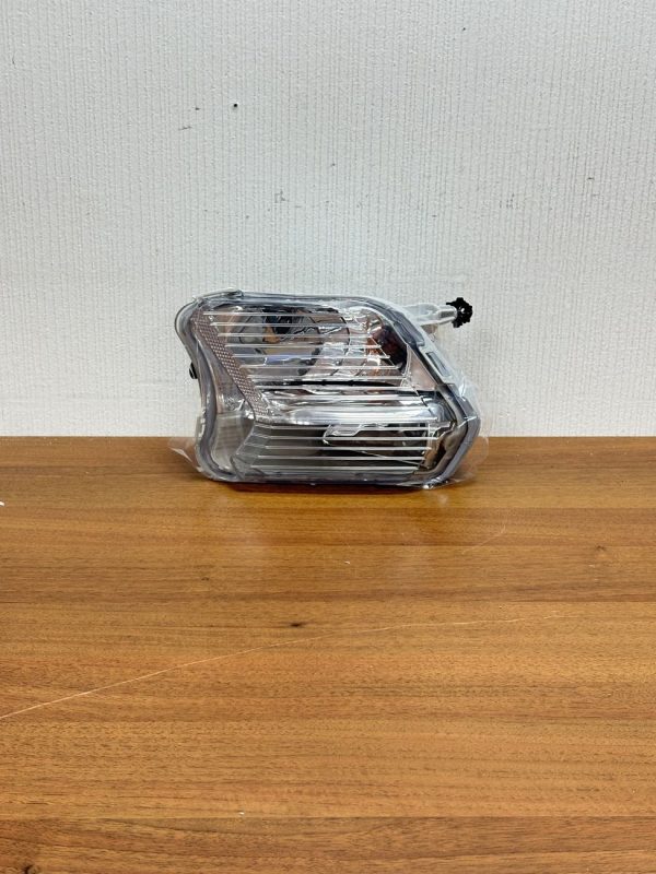 Противотуманная фара для Ford Kuga 2 Рестайлинг 2016-2019 левая