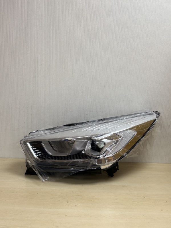 Передняя фара для Ford Kuga 2 Рест Евро 2016-2019 левая