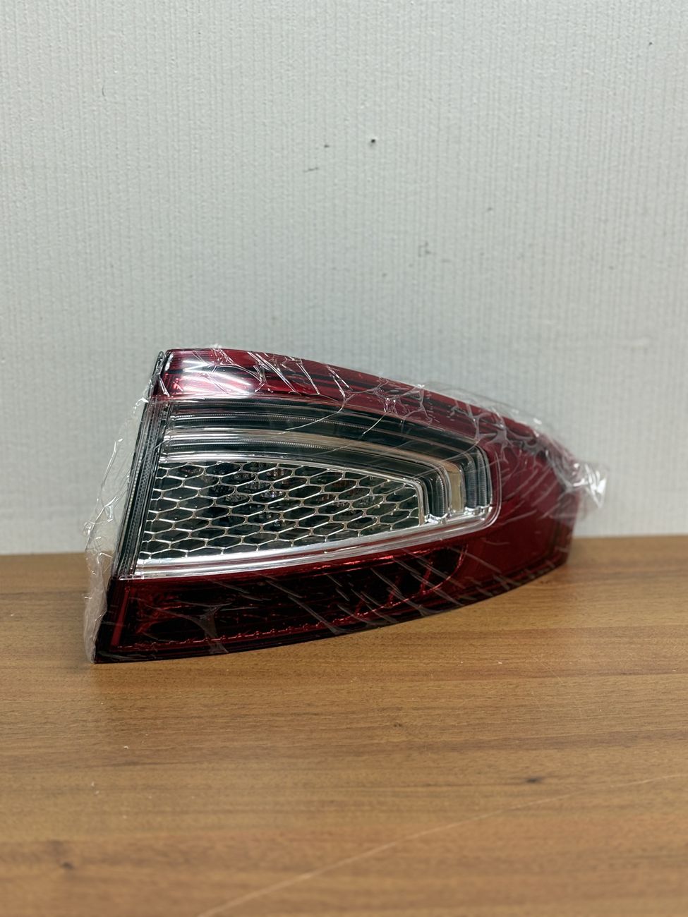 Задний фонарь для Ford Mondeo 4 Рестайлинг 2010-2014 правый