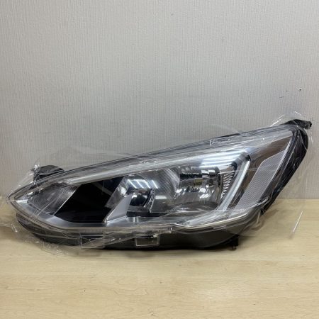 Передняя фара для Ford Focus 4 2018-2022 левая