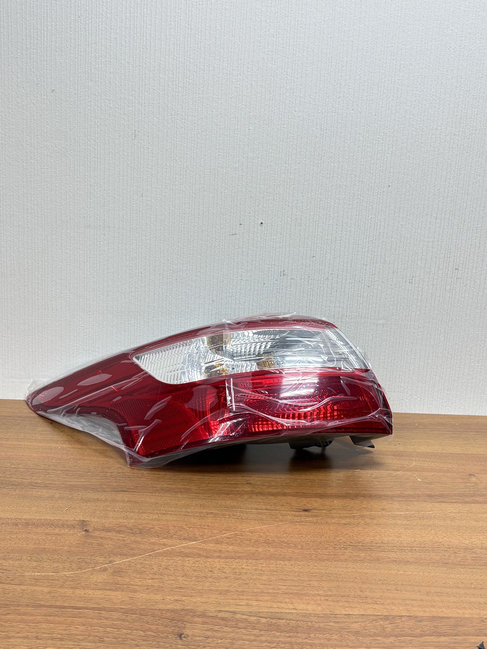 Задняя угловая фара для Ford Focus 3 2011-2015 левая